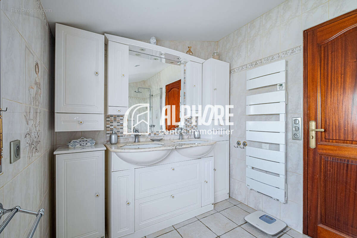 Maison Familiale de Caractère à Pornic : Charme, Espace et Sérénité - photo 7