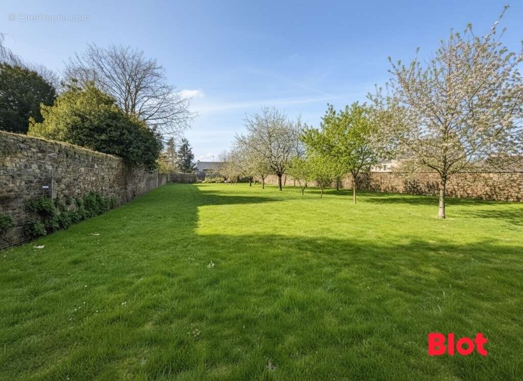Maison 252 m² à Bais  - photo 2