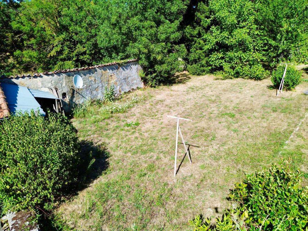 Maison À Vendre - Montferrat 116 m2 - 3 chambres et jardin - photo 15
