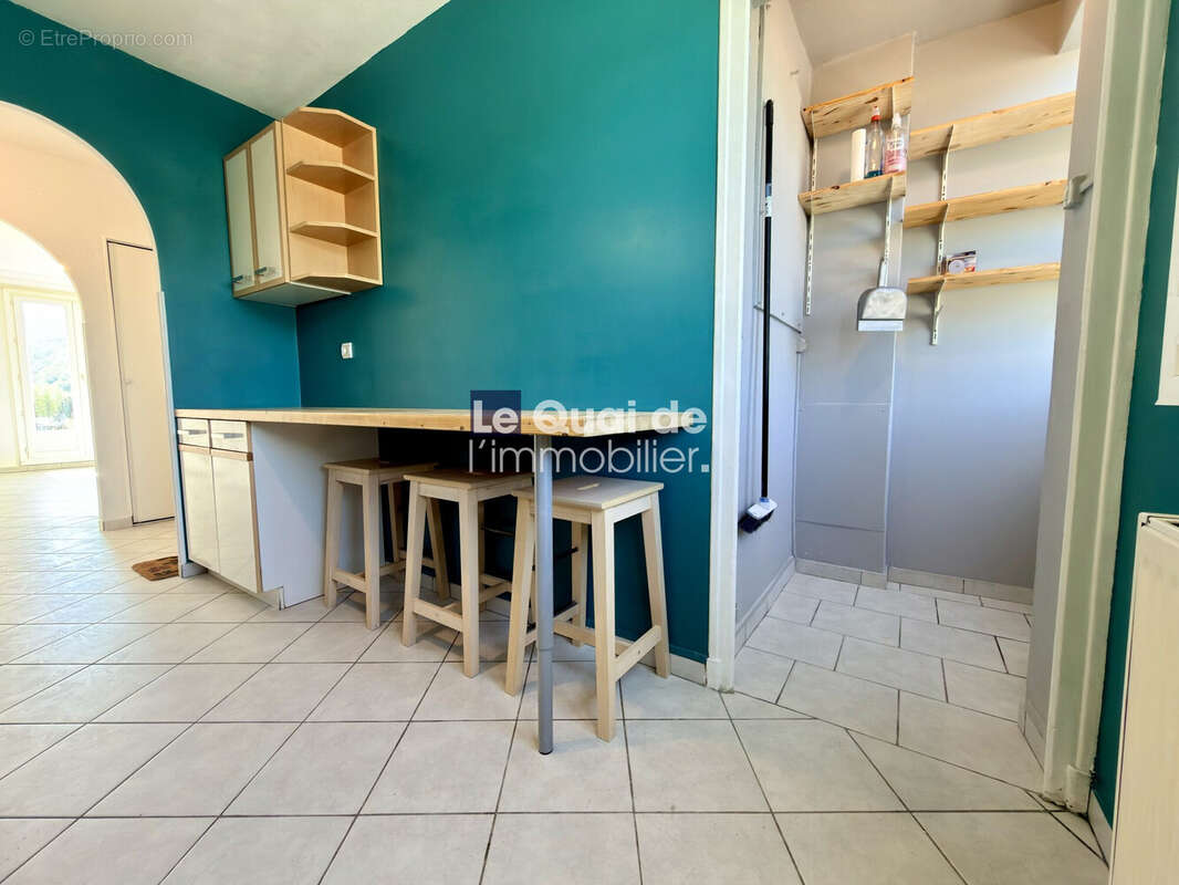 Appartement à FONTAINE