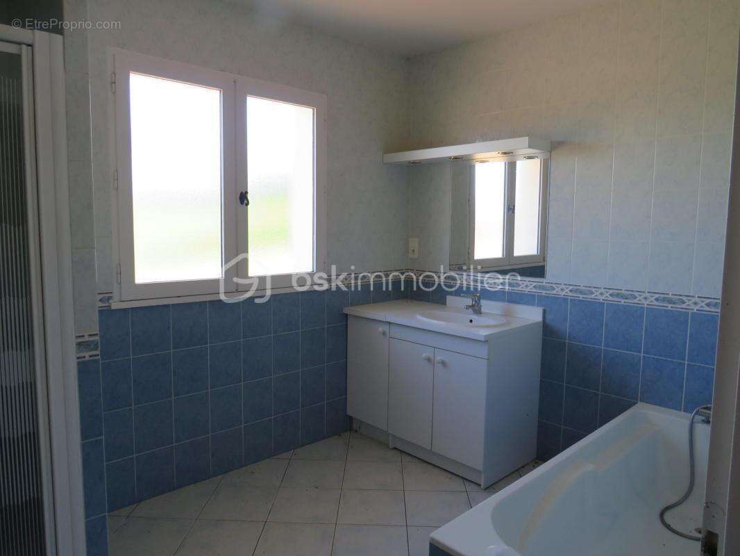 Grande Maison familiale 6 pièces avec dépendances en campagne - photo 16