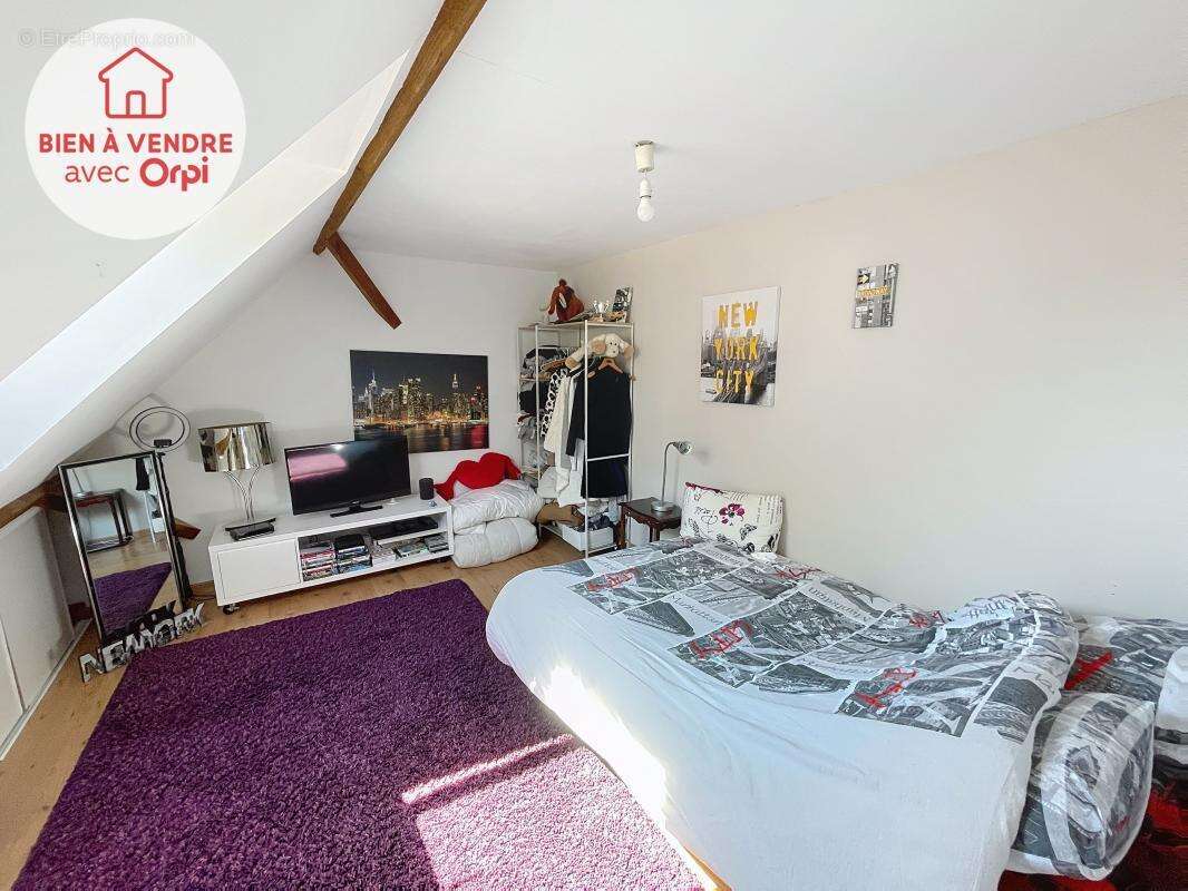 Maison à MONTALET-LE-BOIS