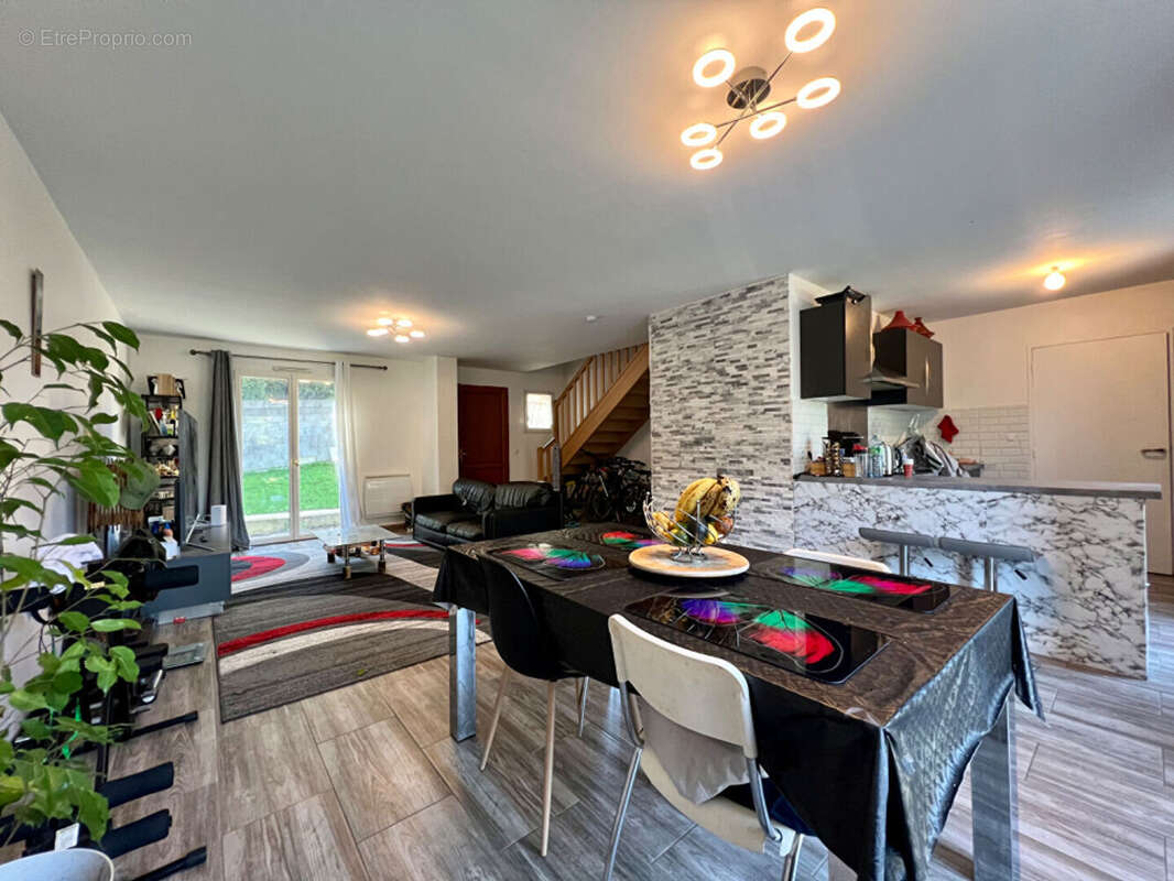 Maison à LA FERTE-SOUS-JOUARRE