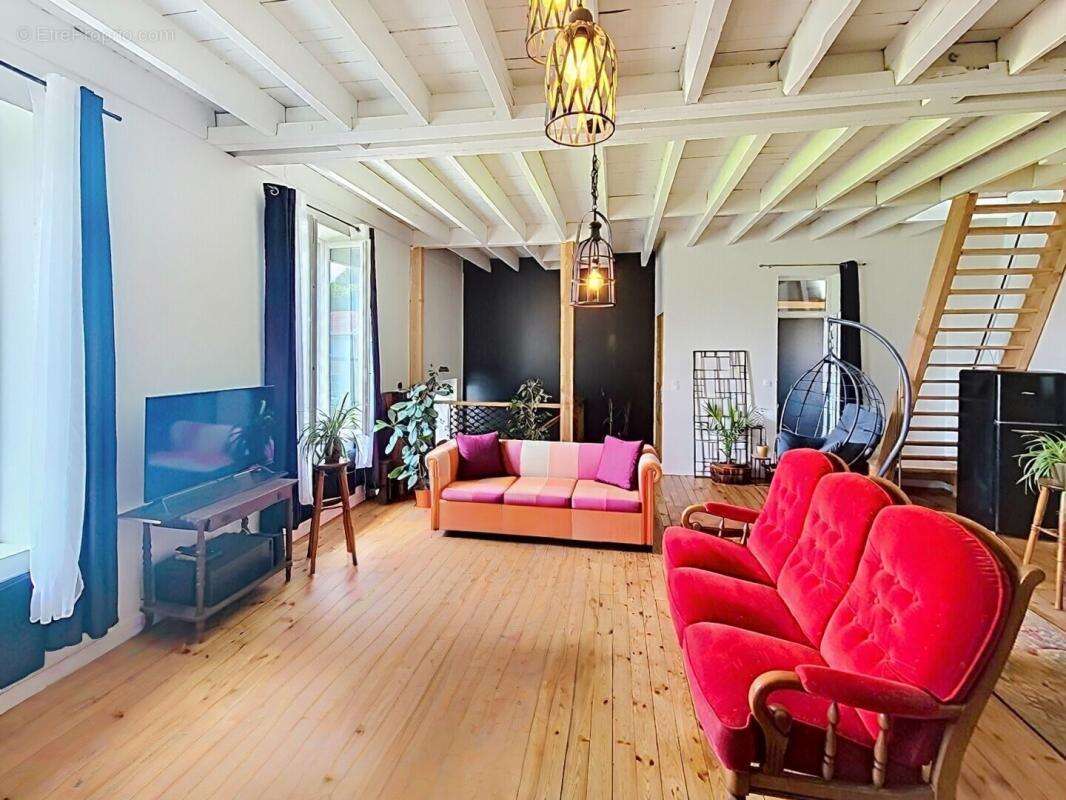 Maison de caractère avec vue dominante - photo 5