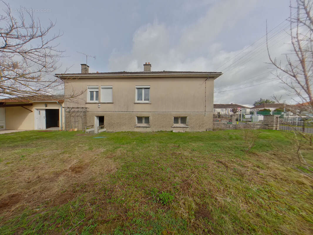 Maison à L'ISLE-JOURDAIN