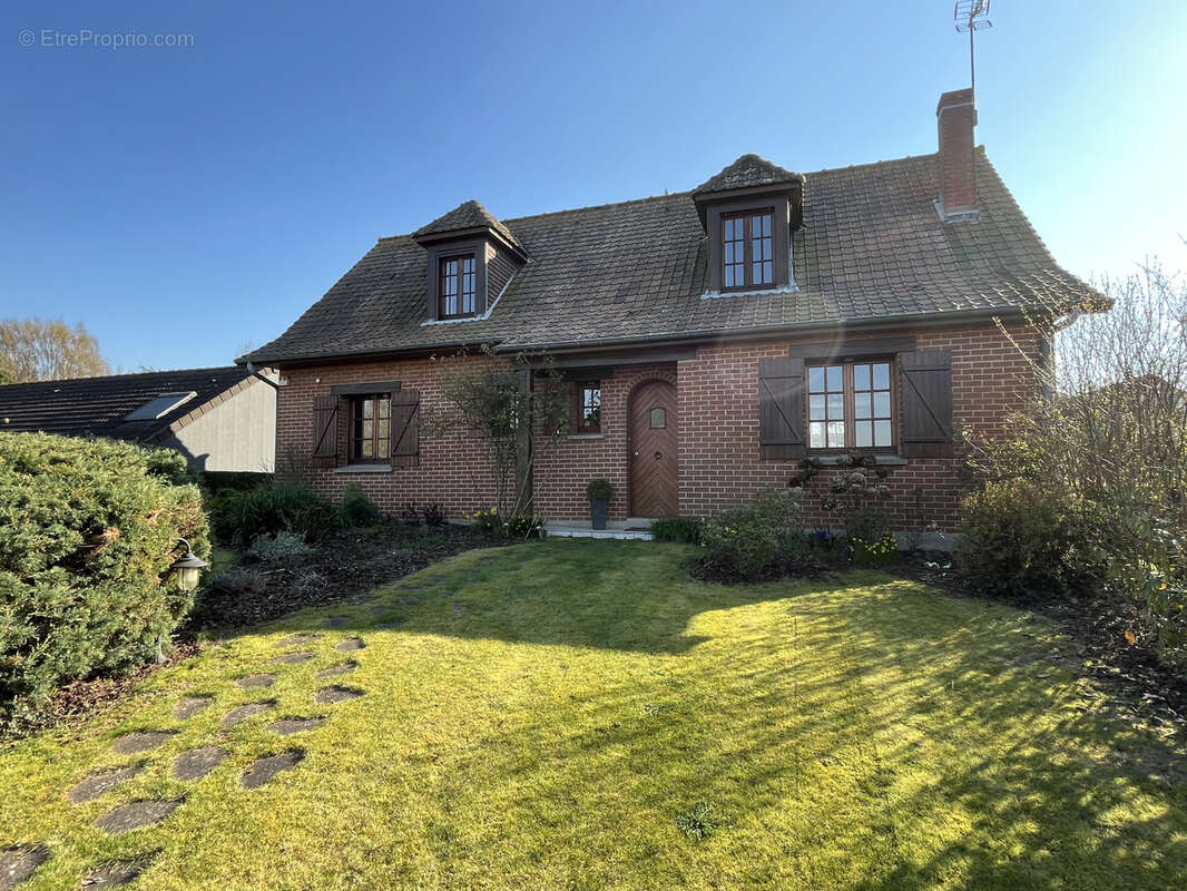 Maison à BOIRY-BECQUERELLE