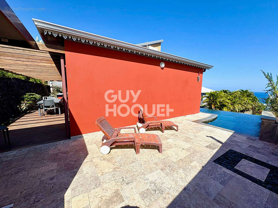 Maison à SAINT-PIERRE