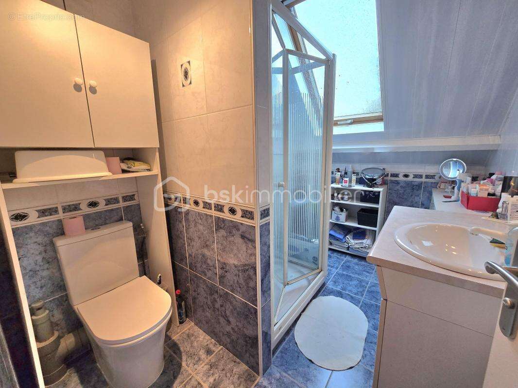 Maison à LA CHAPELLE-SAINT-MESMIN