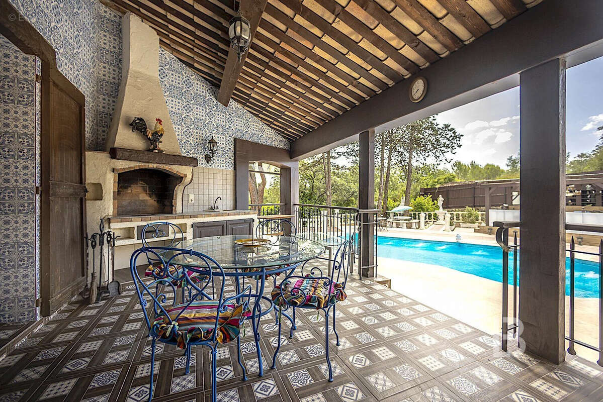 Maison à MOUANS-SARTOUX