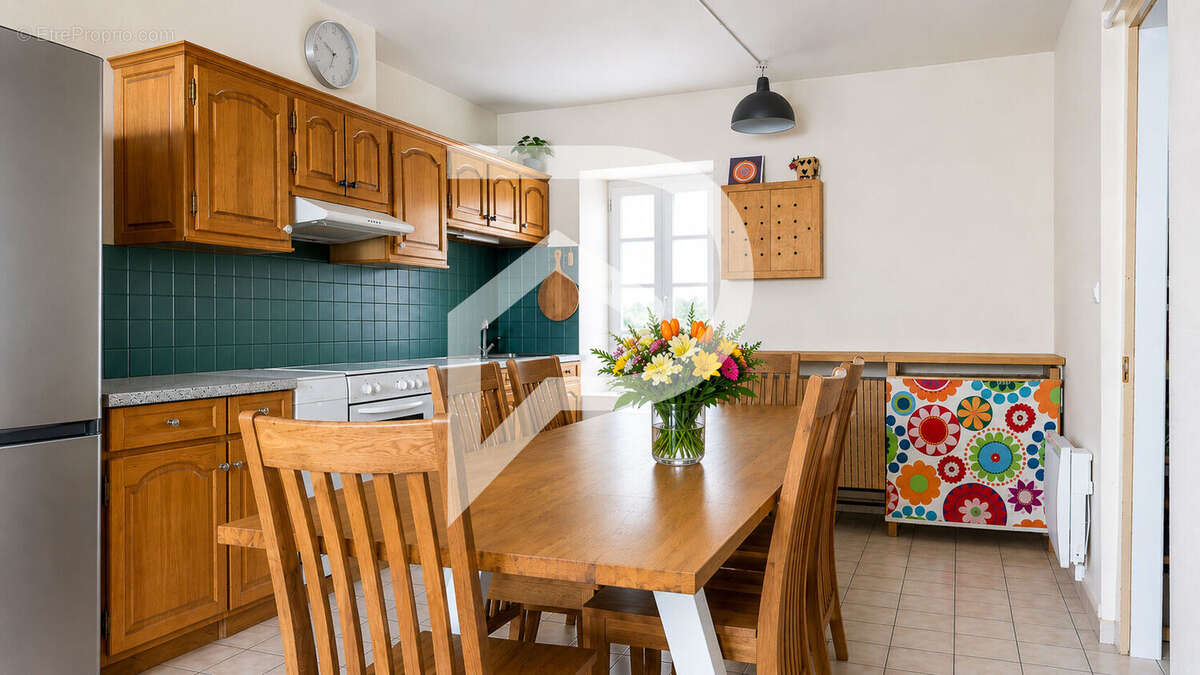Maison Vielmur Sur Agout 5 pièces 149 m² - photo 2