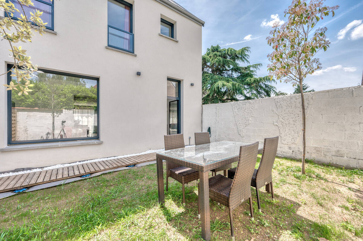 Maison à CROISSY-SUR-SEINE