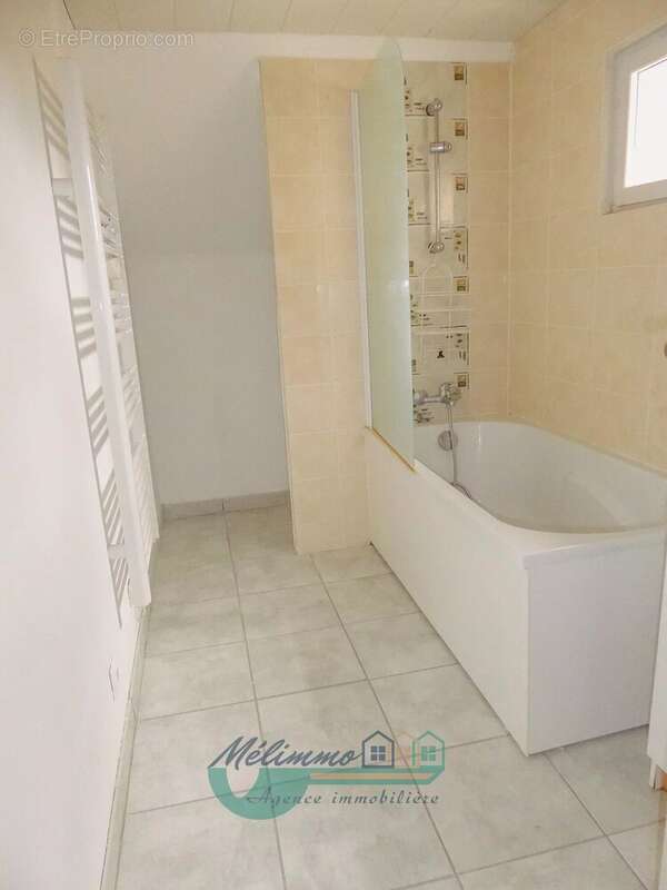 Maison 141 m² à Lindry  - photo 9