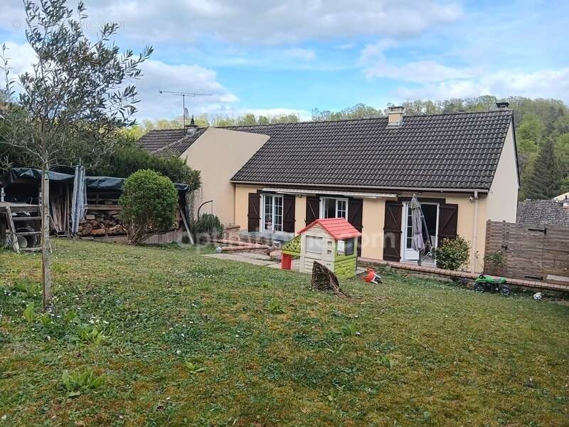 Maison à MONTATAIRE