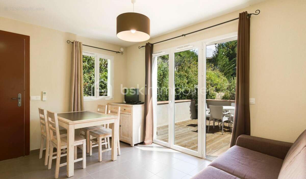 Appartement à MALAUCENE