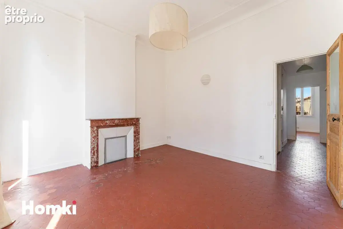 Appartement 3 pièces 60 m² · à Marseille-6e · 60 m² · 239 000 €