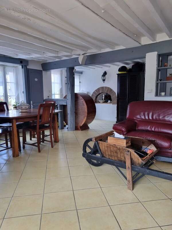 Appartement à IVERNY
