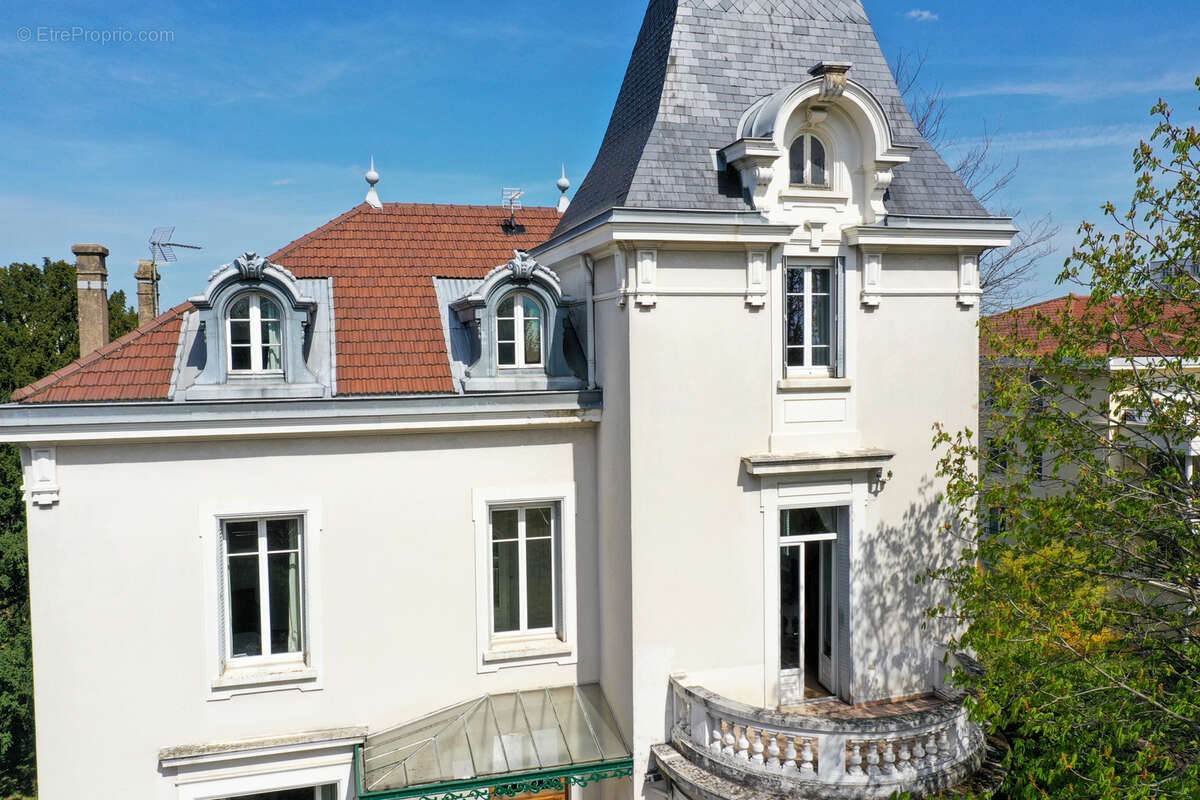Maison à VILLEFRANCHE-SUR-SAONE