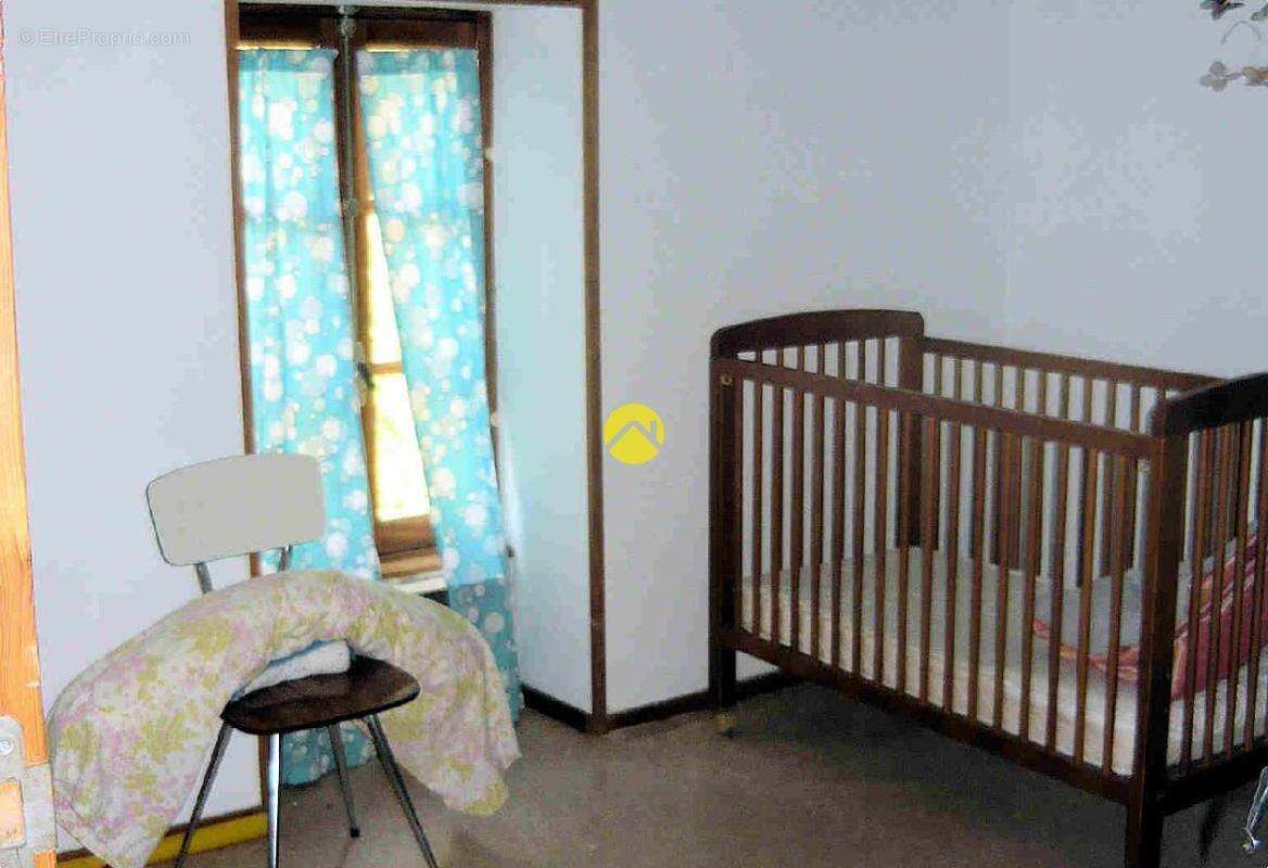 Maison à DUN-LE-PALESTEL