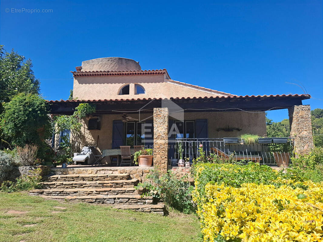 Maison à ROQUEVAIRE