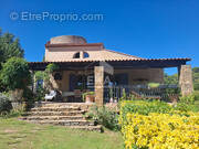 Maison à ROQUEVAIRE