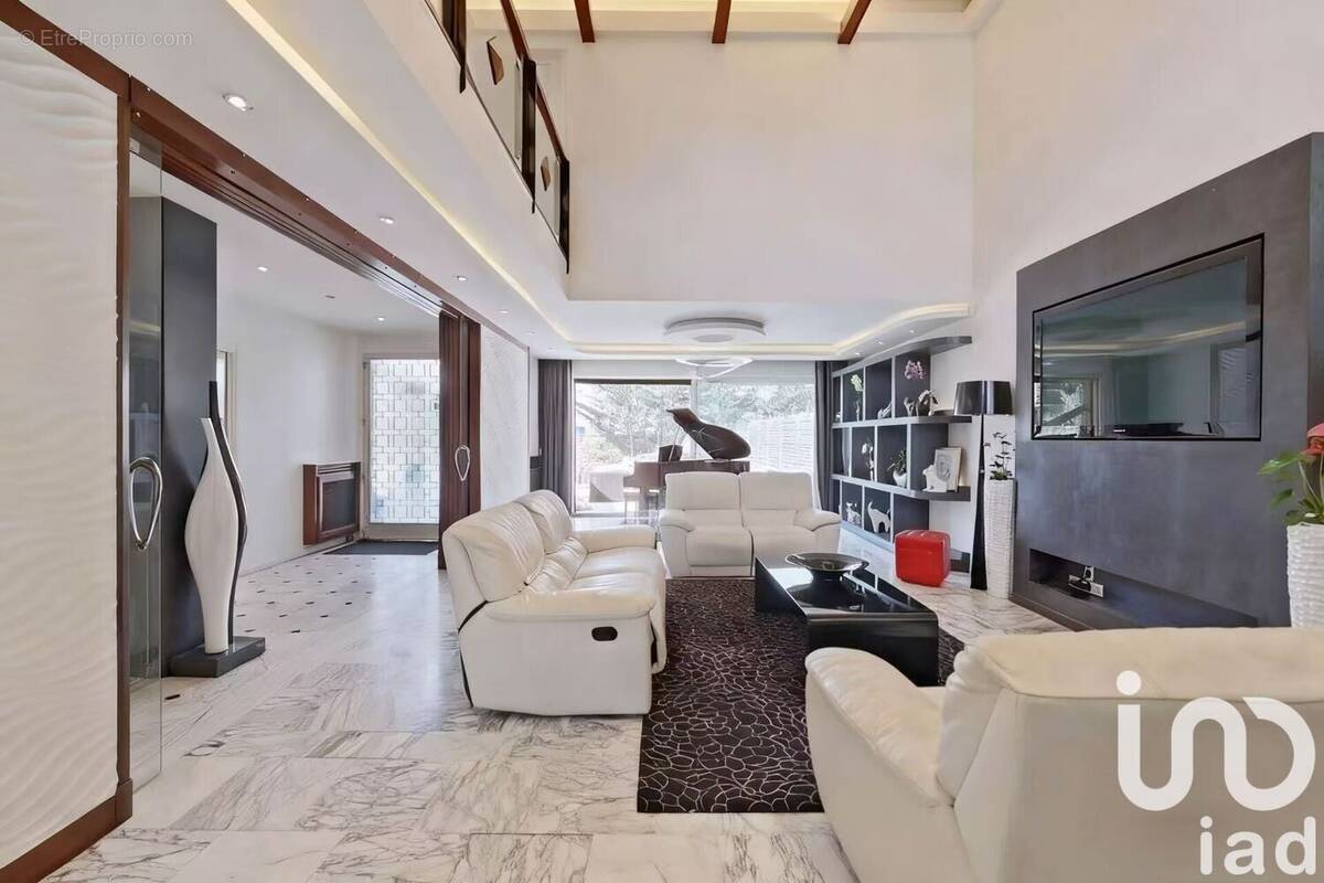 Photo 1 - Maison à CHAMPIGNY-SUR-MARNE