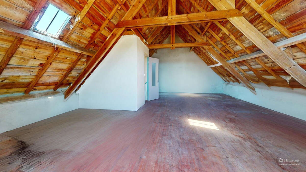 Maison à PLOUGUERNEAU