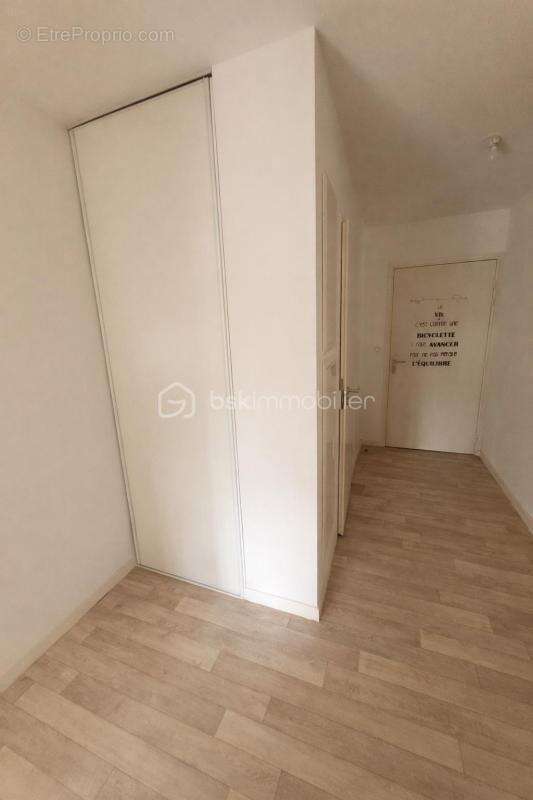 Appartement lumineux 2 pièces – 51 m² – Résidence récente avec balcon et parking - photo 6