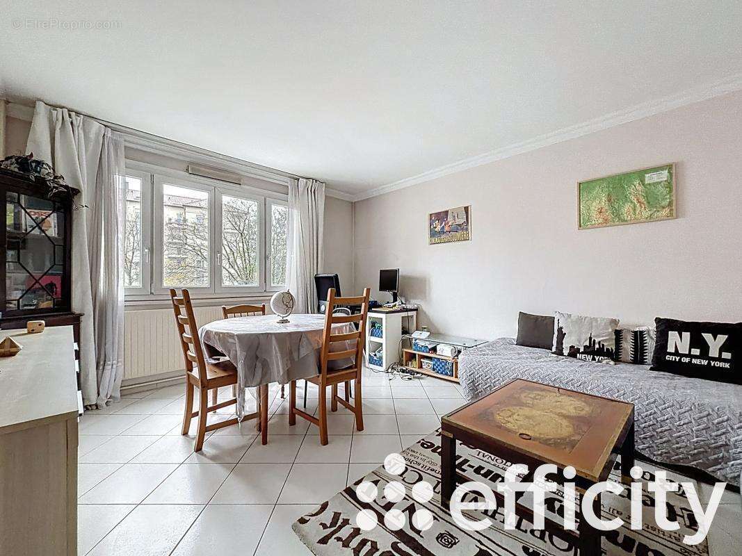 Appartement - photo 2