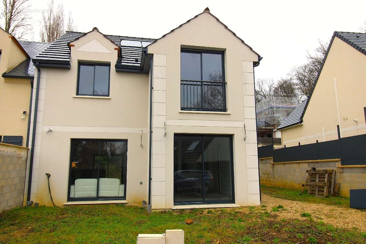 Maison à YERRES