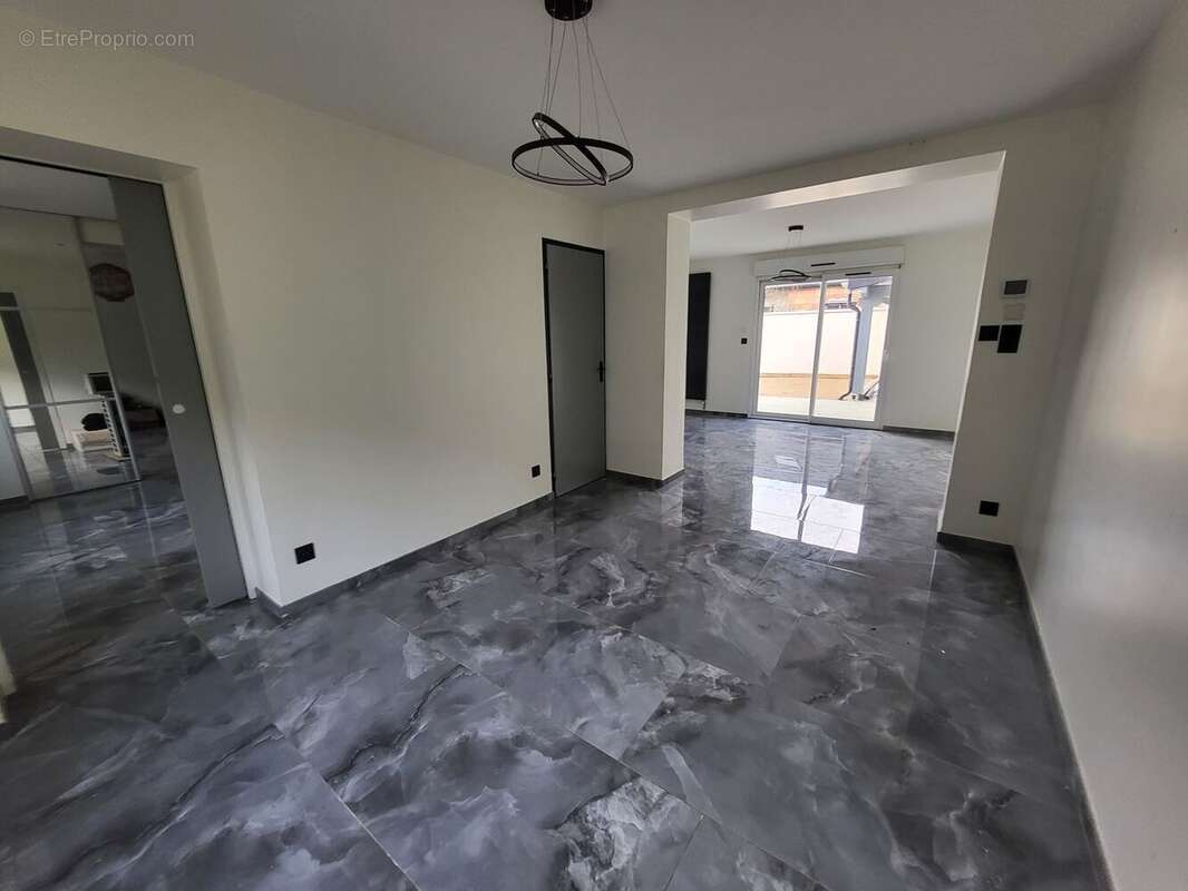 Maison à CHALON-SUR-SAONE