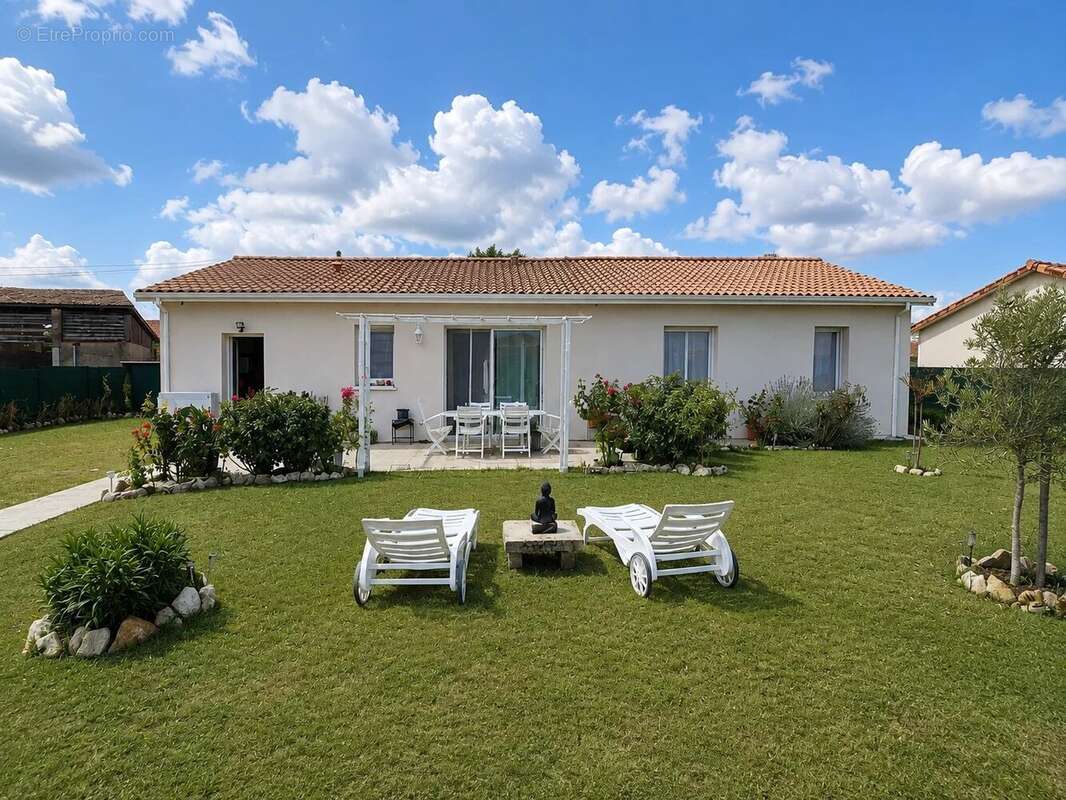 Maison à CARTELEGUE
