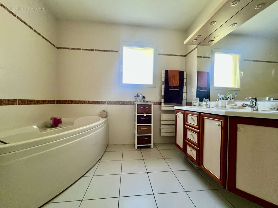 Maison à L&#039;ILE-D&#039;OLONNE