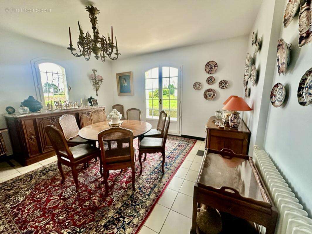 Maison à SAINT-MARTIN-EN-CAMPAGNE