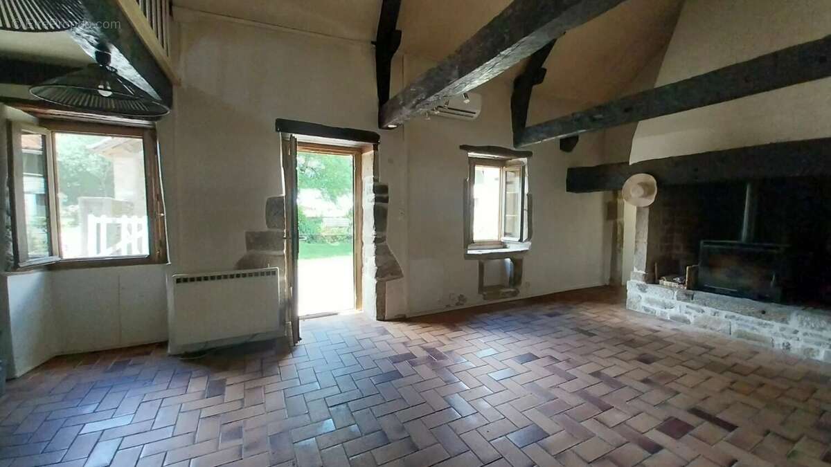 Maison à CASTANET