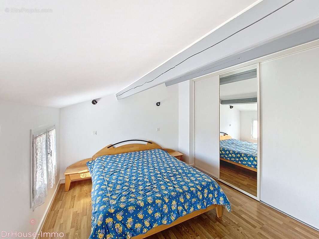 Maison 155 m² à Chauray  - photo 17