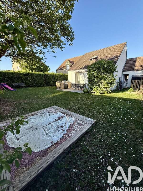 Photo 2 - Maison à TOURS-SUR-MARNE