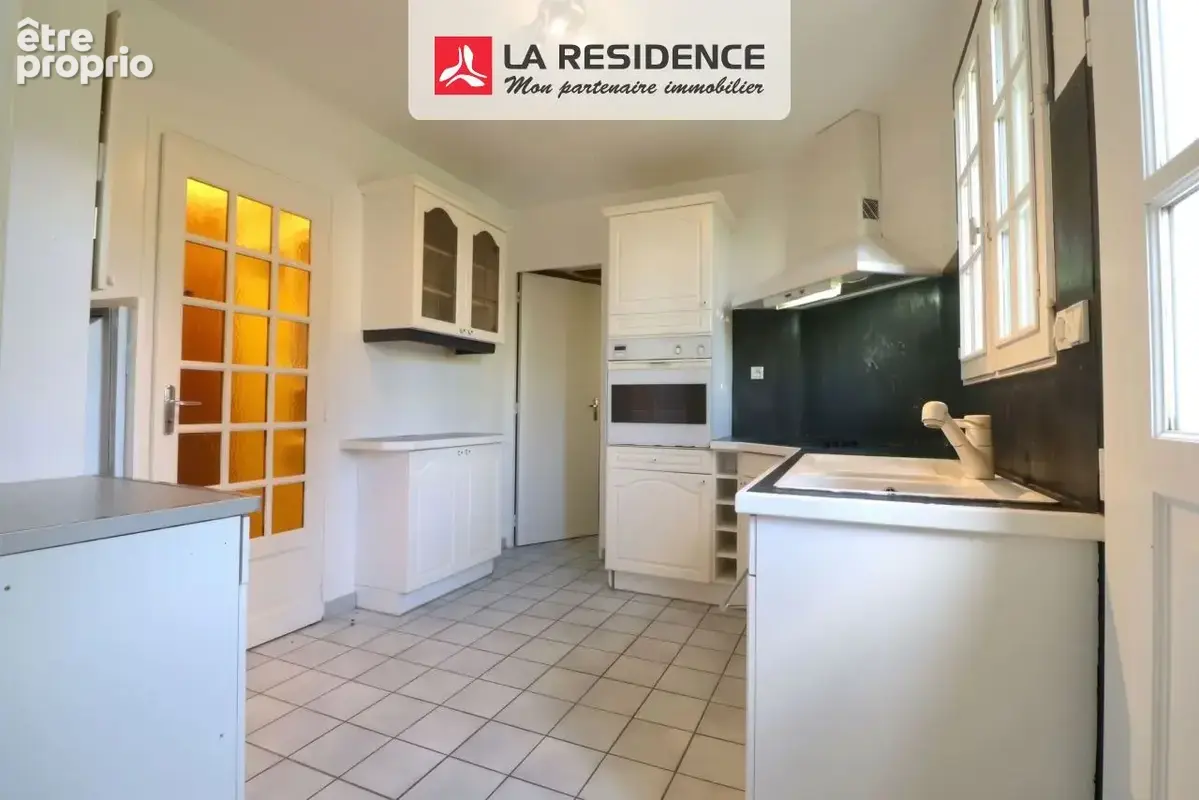 Maison 5 pièces 103 m² à vendre à Houdan (78550) - photo 3