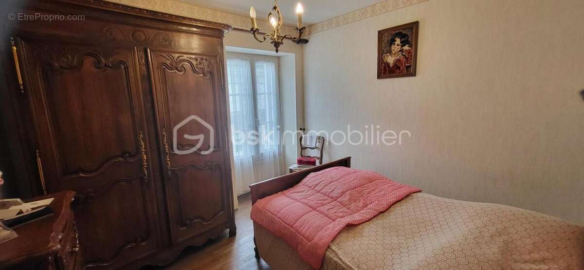 Maison à LANDELLES-ET-COUPIGNY