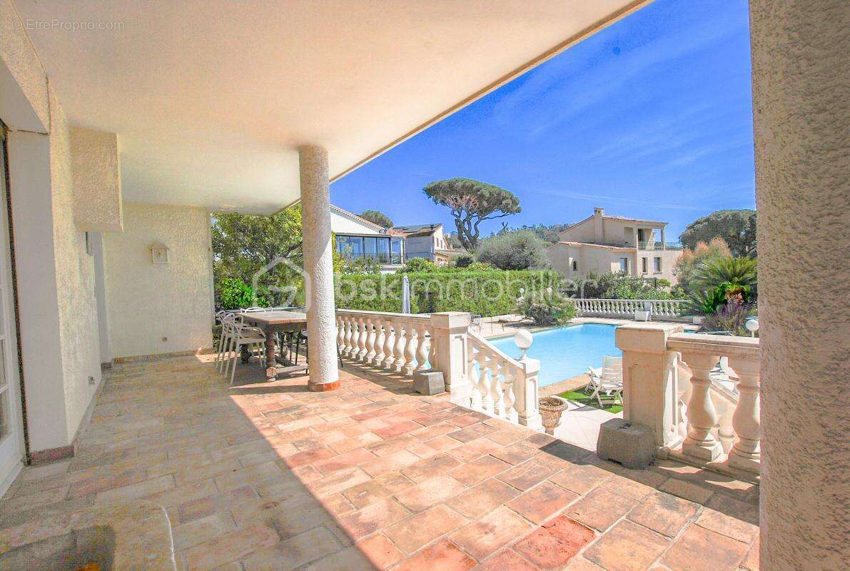 Maison à CANNES