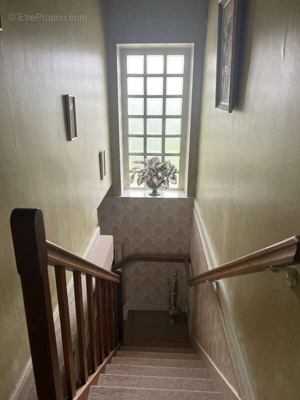 Maison à CHAMPAGNE-MOUTON