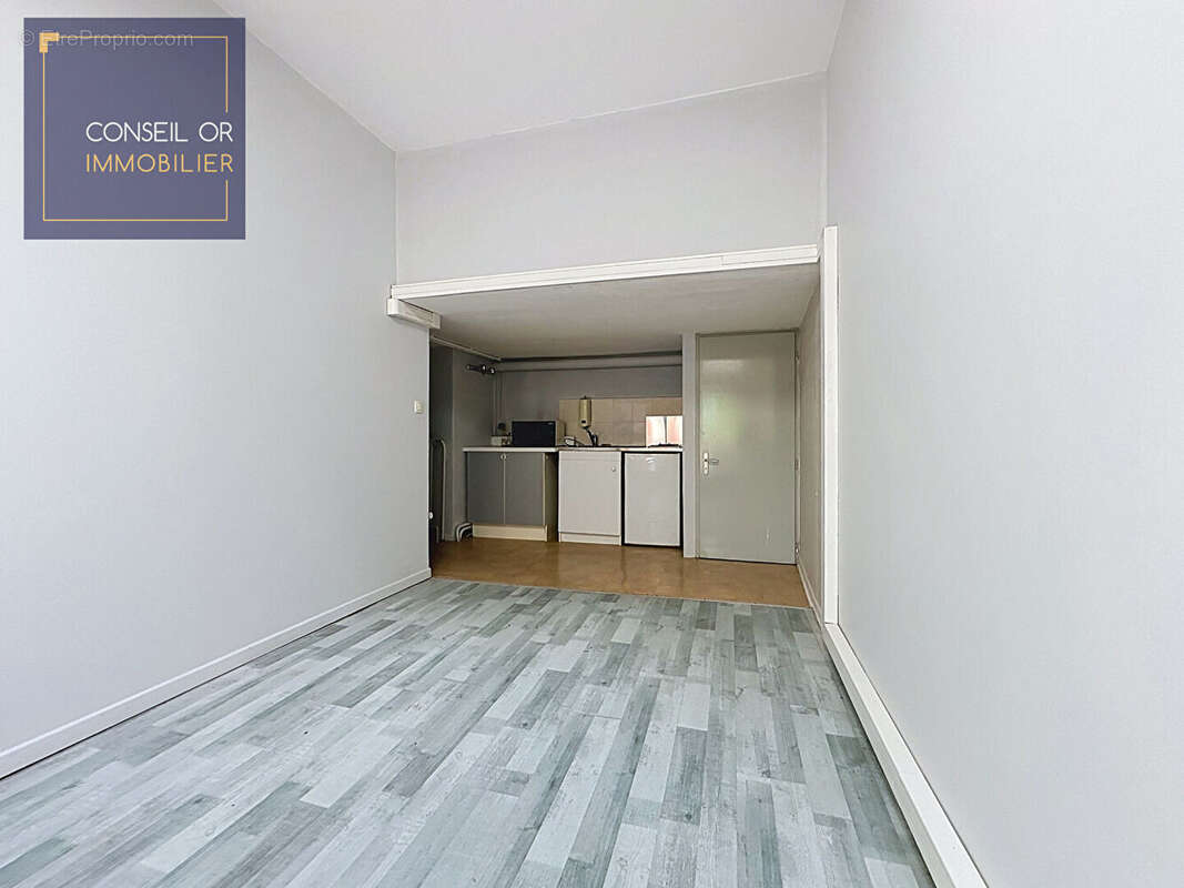 Maison Saint Genis Laval 4 pièce(s) 165 m2 - photo 17