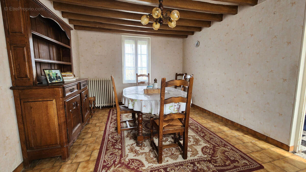 10 min agence corps de ferme avec grange sur 10500m² - photo 7