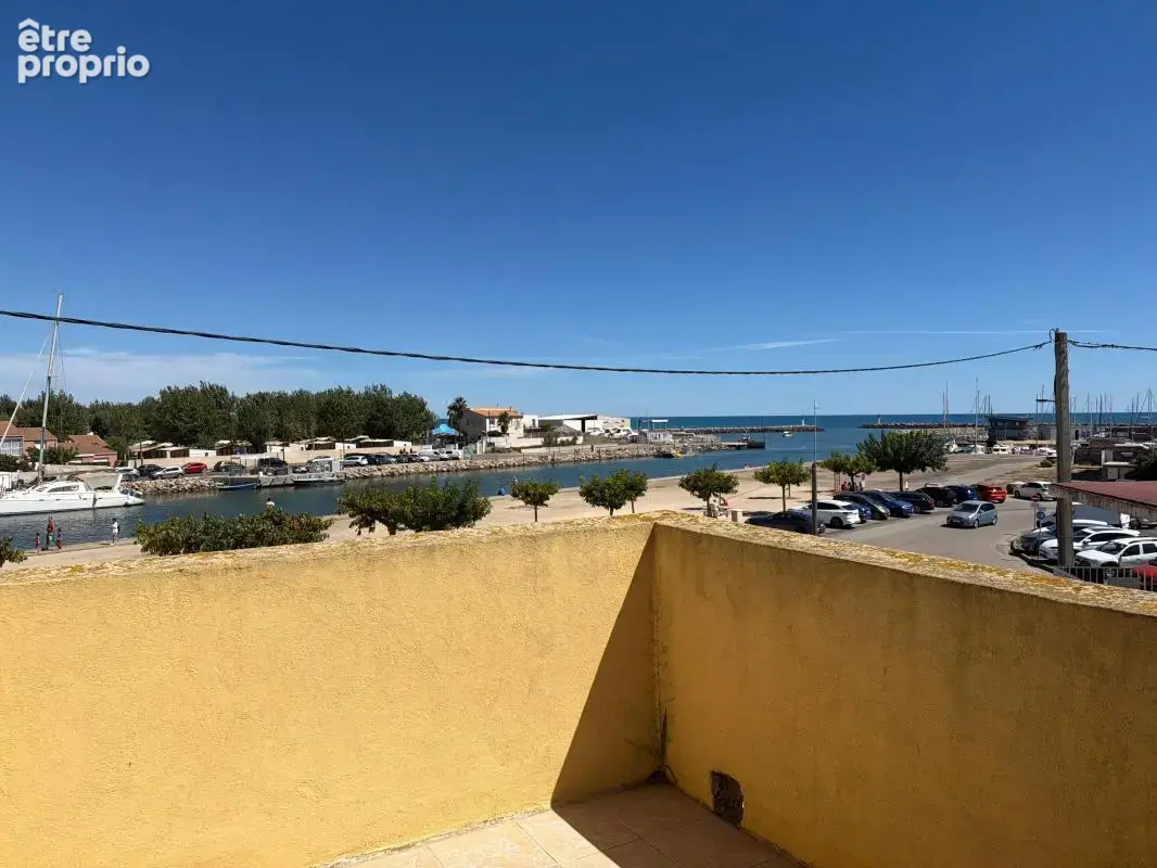 À vendre – Marseillan plage - Exceptionnel 3 pièces en duplex avec vue mer et port - photo 11