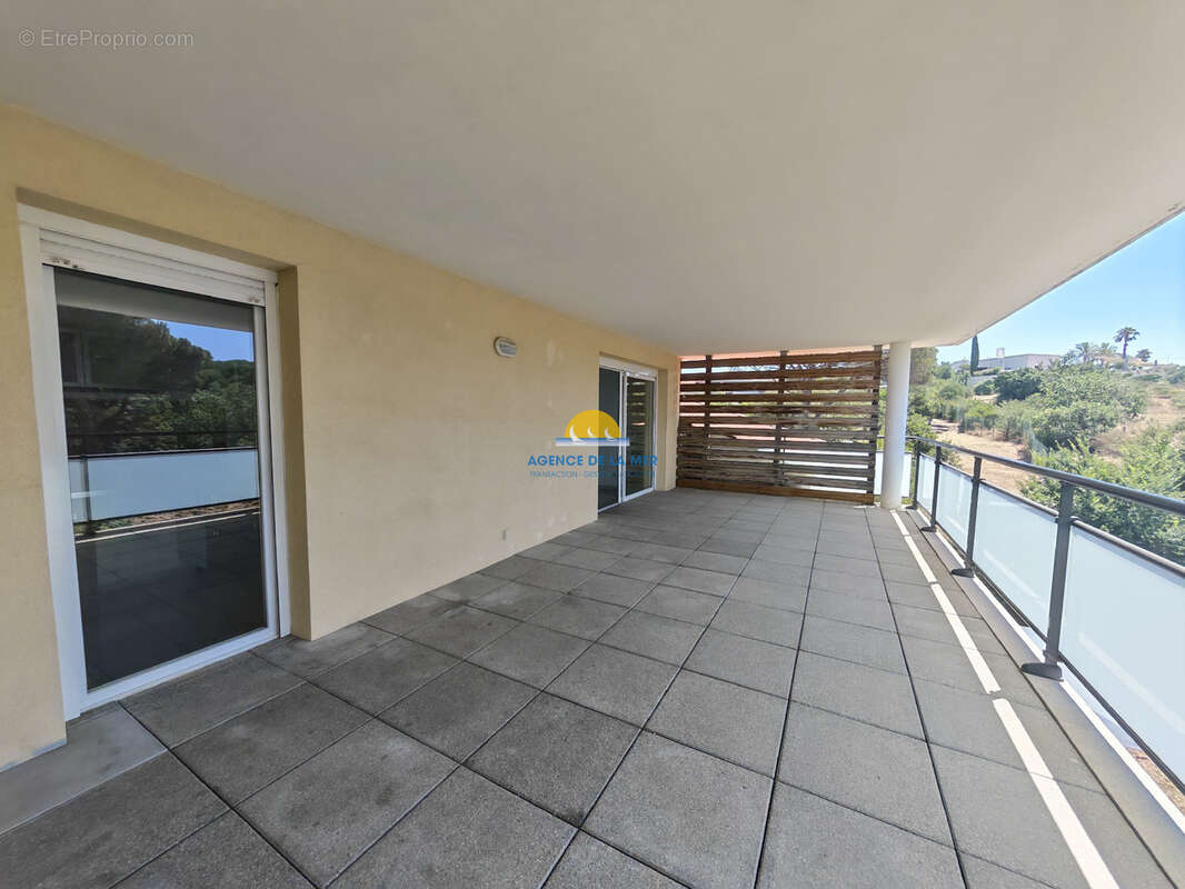 Appartement à FREJUS