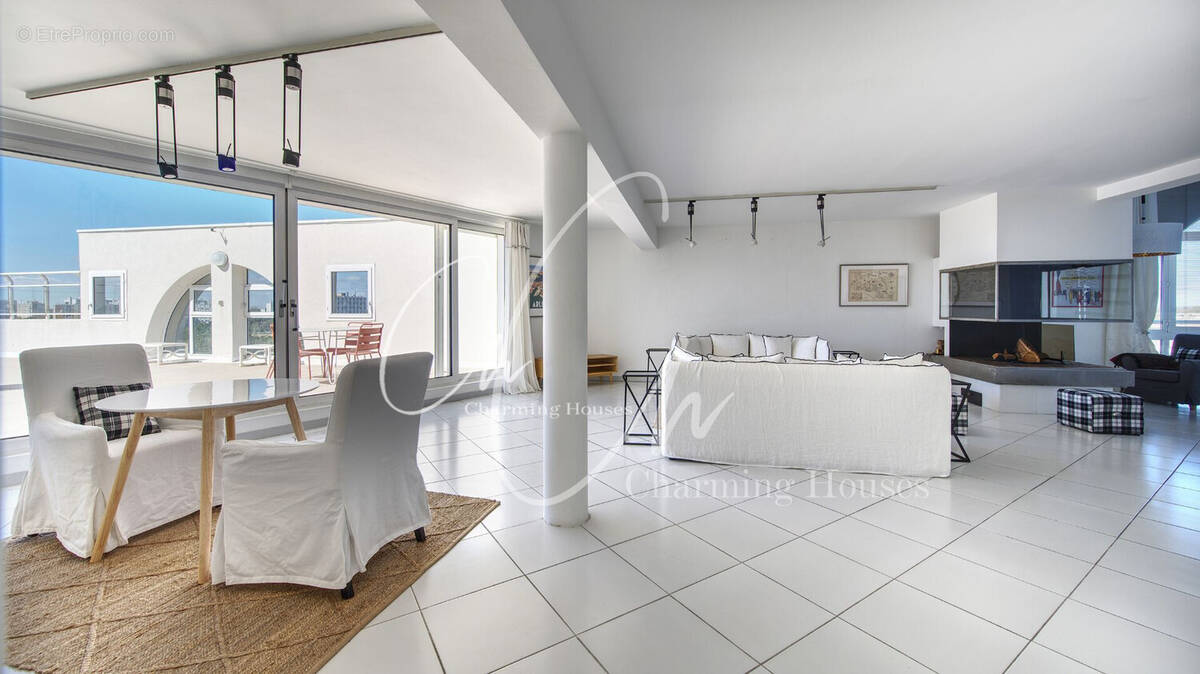 Appartement à ARLES