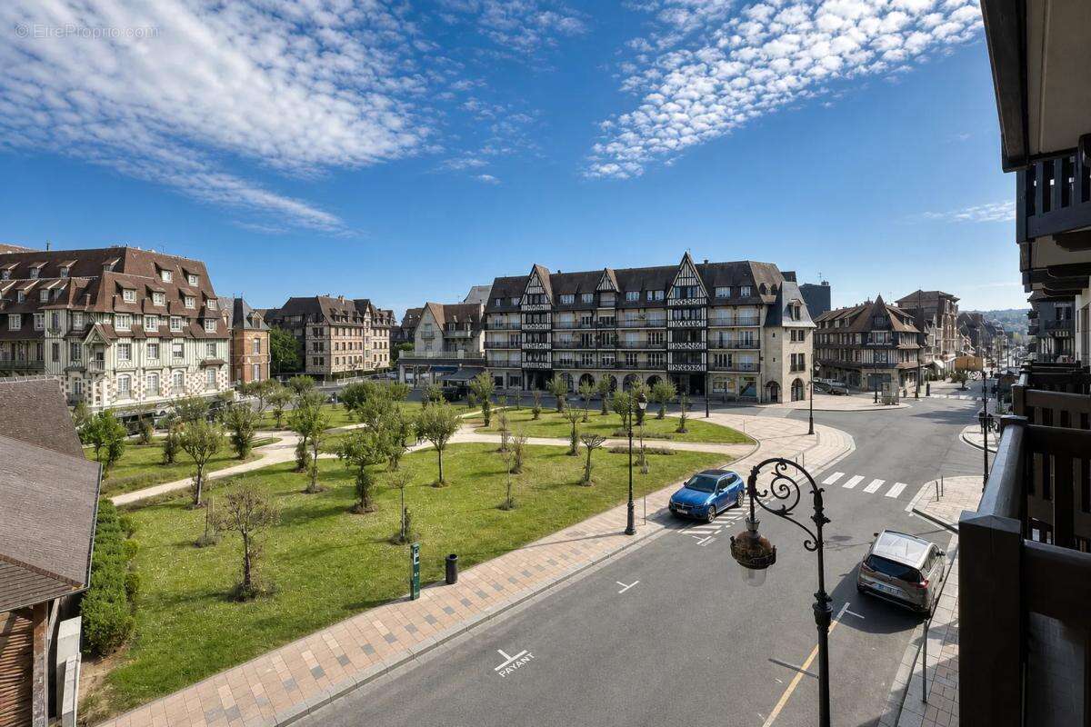 Élégant appartement 4 pièces à Deauville - photo 2