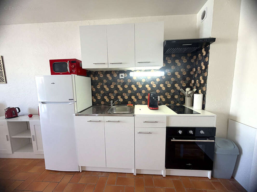 Sainte-maxime - sobriete d'un pied-à-terre au coeur de la ville - photo 3
