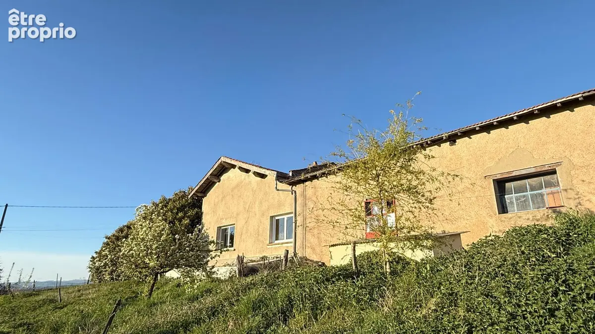 Photo Maison à Chazelles-Sur-Lyon au prix de 179 000€