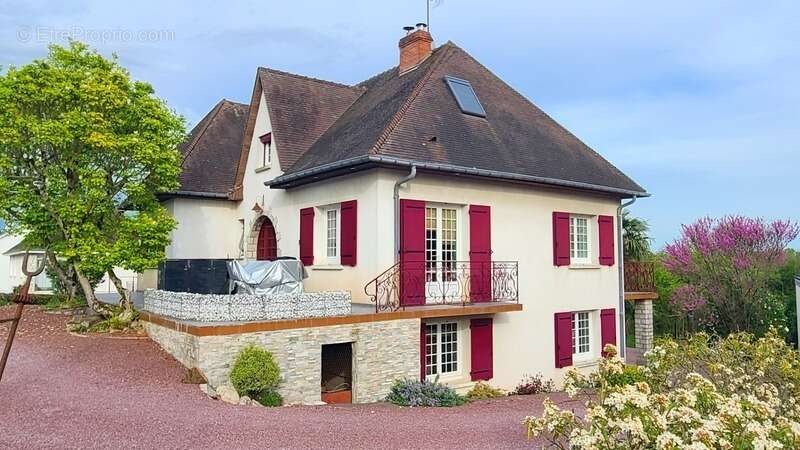 Maison à BONNEVAL