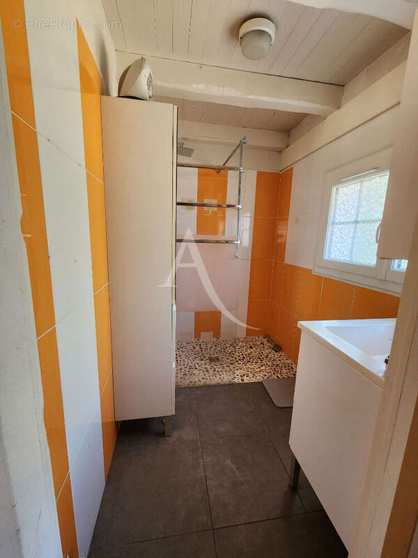 Maison à L&#039;EPINE